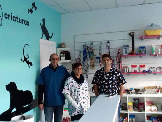 Criaturas. Clínica veterinaria en Vimianzo